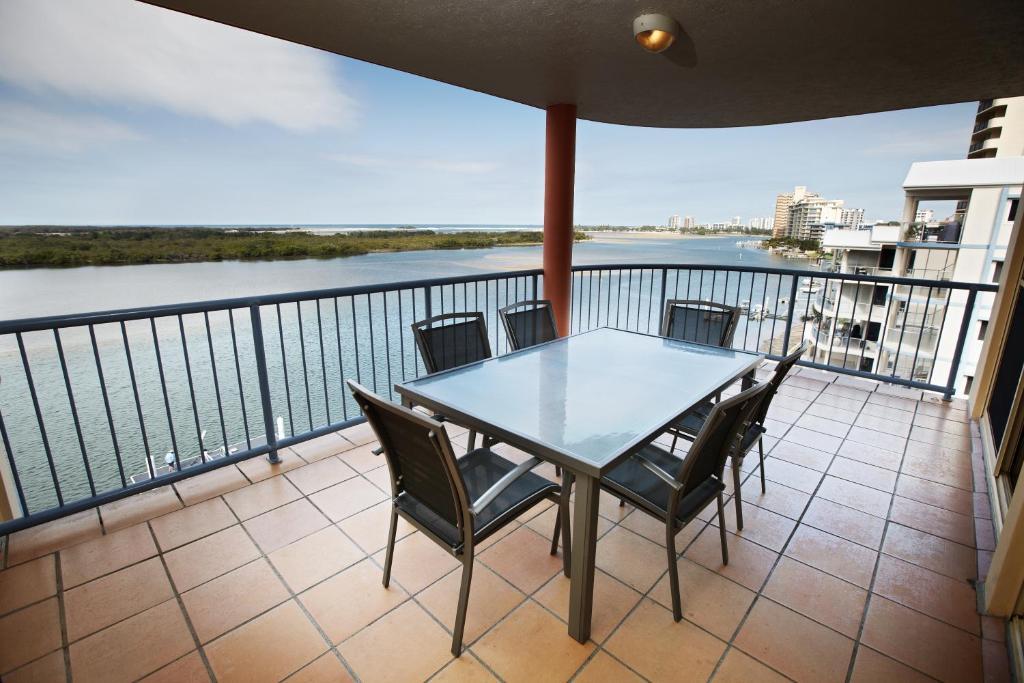 On The River Apartments Maroochydore Ruang foto